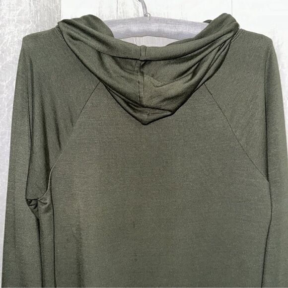 Athletic Works M Camo Green Funnel Neck Lightweight Terrycloth Interior Hoodie - Picture 4 of 12